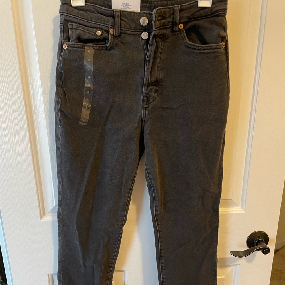 H&M Black Mom Jeans